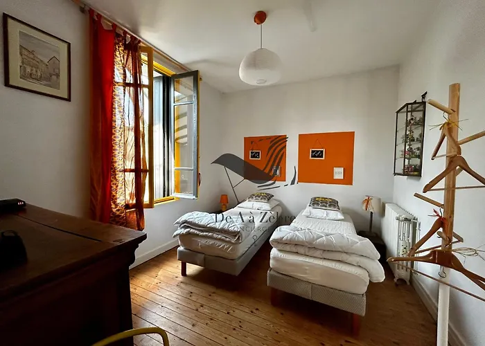 Arrive ! - Située Sur Le Chenal De La Grève *